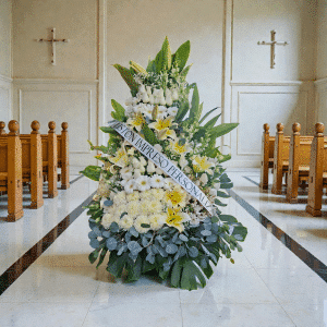Arreglo Fúnebre Pie de Caja Presencia Eterna